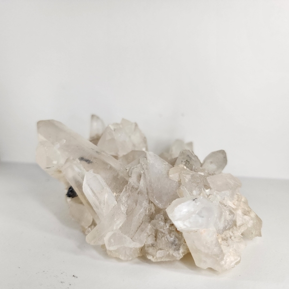 Crystal Quartz Cluster - Picture 4 of 5